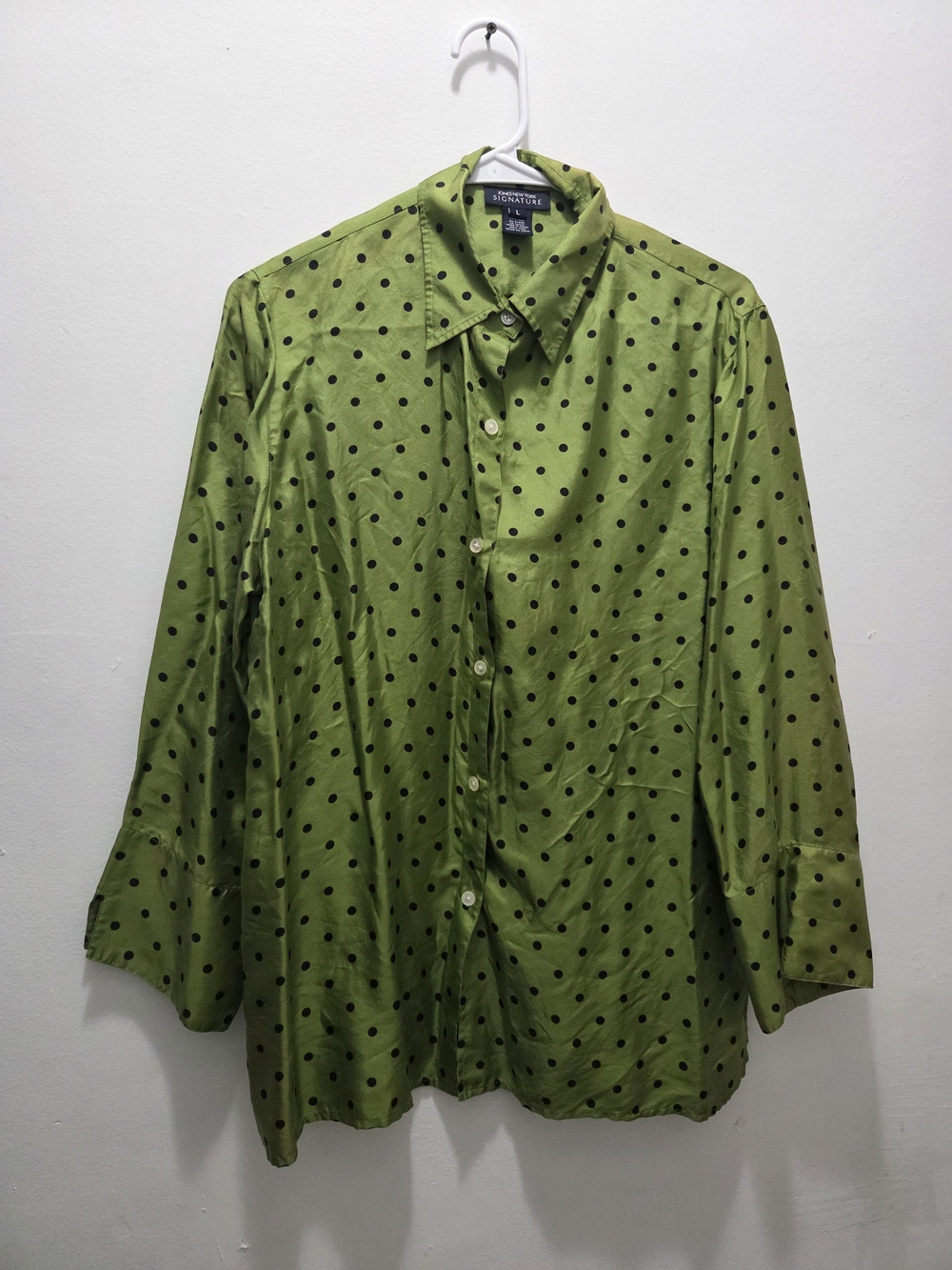 Jones New York Signature Women’s L Green/Black Polka Dot Silk Satin Blouse